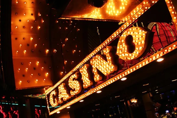 Live blackjack dealer at bolacamar login studio